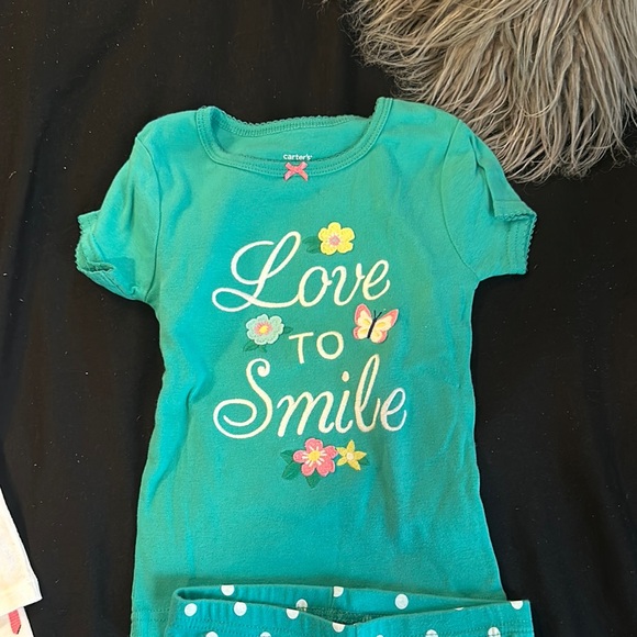 Children's Clothing Sets- Butterfly and Polka Dot Designs - Picture 2 of 8